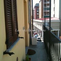 1 locale - Novara(NO)