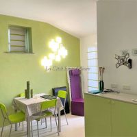 1 locale - 