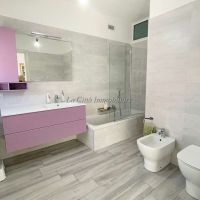 4 o più locali - Novara(NO)