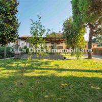 Villa Bifamiliare/Villa/Casa singola - Novara(NO)