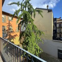1 locale - Novara(NO)