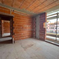 3 locali - Galliate(NO)