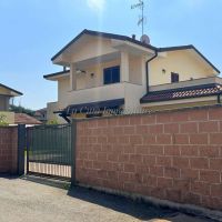 Villa/Casa singola - Nibbiola(NO)
