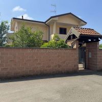 Villa/Casa singola - Nibbiola(NO)