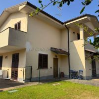 Villa/Casa singola - Nibbiola(NO)