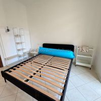 1 locale - Novara(NO)