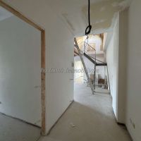 Attico/4 o più locali - 