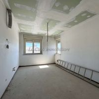 Attico/4 o più locali - 