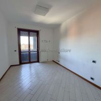 2 locali - Novara(NO)