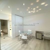 1 locale - Novara(NO)