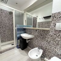 1 locale - Novara(NO)