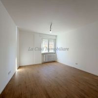 3 locali - Novara(NO)