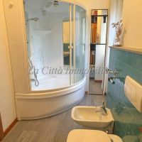 4 o più locali - Novara(NO)