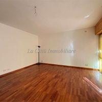 4 o più locali - Novara(NO)