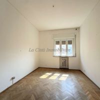 3 locali/4 o più locali/Appartamento - Novara(NO)