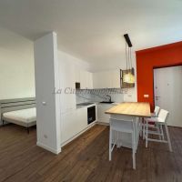 1 locale - Novara(NO)