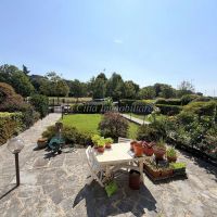 Villa/Villa Bifamiliare/Villetta schiera - Novara(NO)