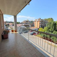4 o più locali/Appartamento - Novara(NO)