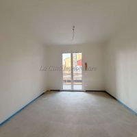 3 locali - Galliate(NO)
